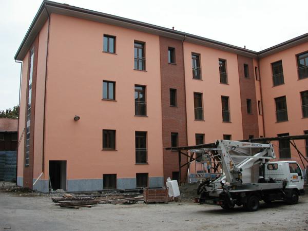 R.S.A. "San Luigi" - Cesano Boscone (MI), Piazza Monsignor Luigi Moneta n. 1