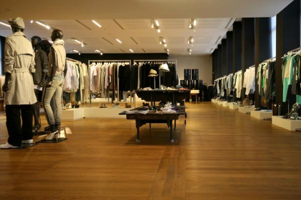 Headquarter e showroom Diesel S.p.A. - Milano (MI), Via Stendhal, 34